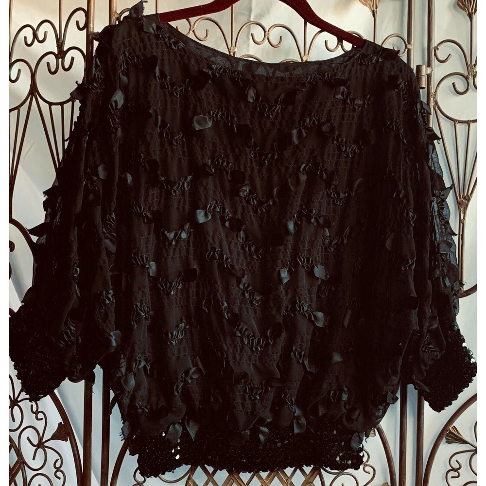 Siasia New York Vintage Black‎ Sequin Ribbon Applique Batwing Blouse Small